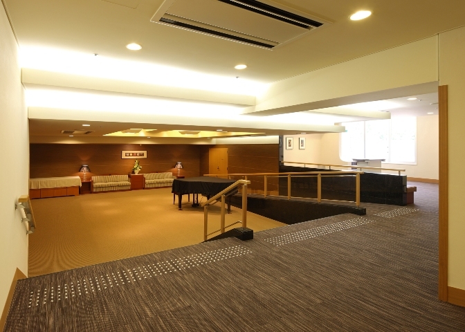 02　8階 コンベンションホール‘聚楽’ホワイエ.jpg